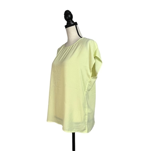 Halogen Short Sleeve Shirt Blouse Medium Yellow / Green Neon Keyhole back Sheer - Picture 3 of 7